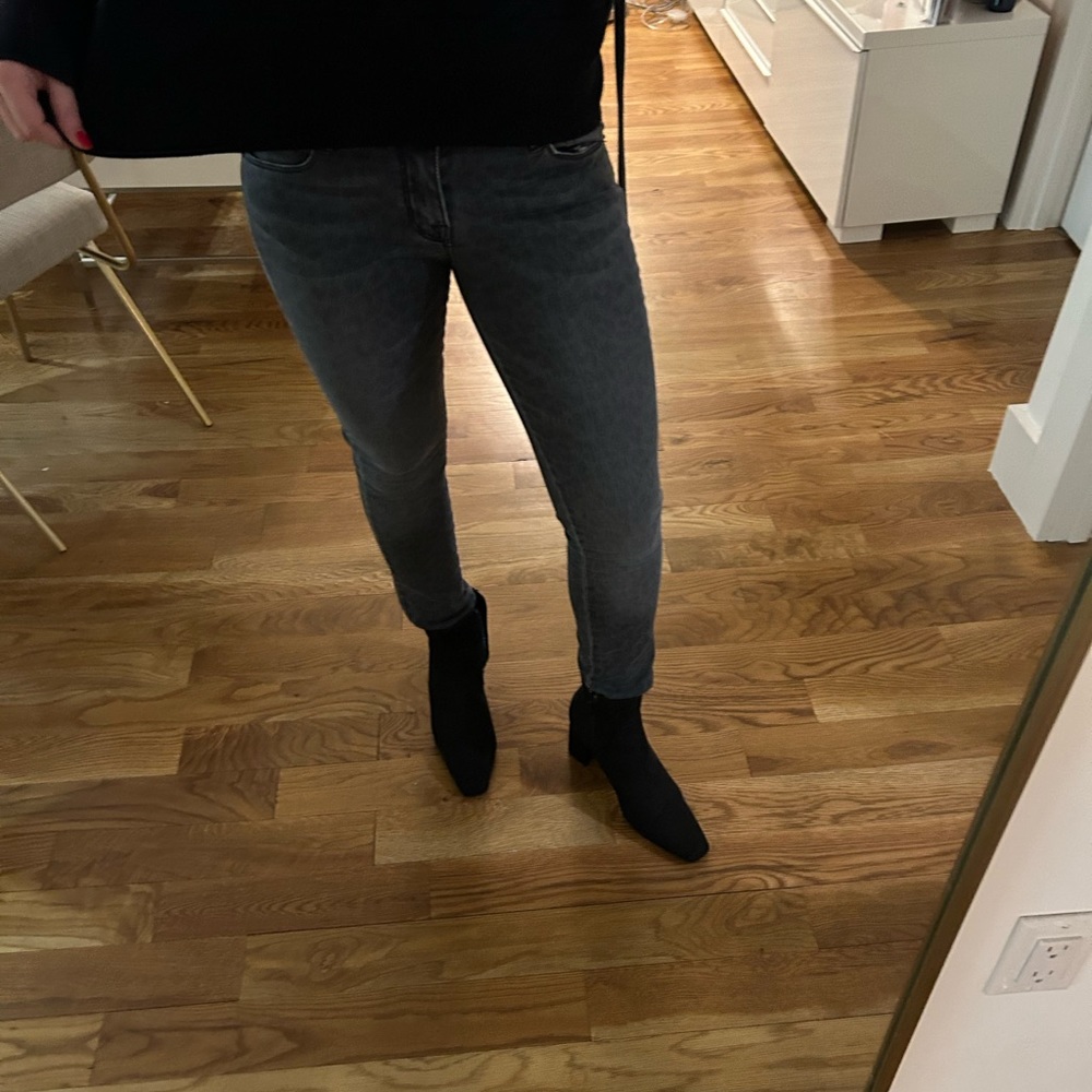 Low-rise Cimarron skinny jeans, unique grey faded-cheetah print
